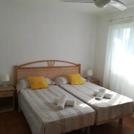 Nani'S - Privacidad Y Ubicacion * Cala'N Blanes (Menorca)